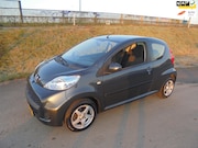 Peugeot 107 - Peugeot 107 1.0 benzine 3 deurs 114.000km