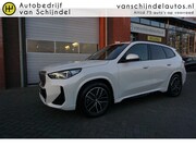BMW X1 - 23I 204PK M-SPORT SUPER NETTE STAAT VOLLEDIG DEALER ONDERHOU