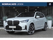 BMW X3 - 30e xDrive M Sport Automaat / Panoramadak / Trekhaak / Sport