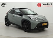 Toyota Aygo X - 1.0 VVT-i MT Premium | Elektrisch vouwdak | Apple Carplay / 