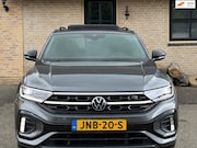 Volkswagen T-Roc - 1.5 TSI DSG R-Line | PANO | ACC |NAVI |LED