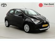 Toyota Aygo - 1.0 VVT-i x-play | Apple Carplay / Android Auto | Airco | Ca