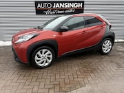 Toyota Aygo X - 1.0 VVT-i MT Envy met 15.515 km!!! | Clima | Two tone lak |