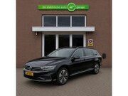 Volkswagen Passat - Variant 1.4 TSI PHEV GTE Business | Panoramadak | Digitaal D