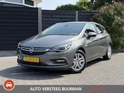Opel Astra - Online Edition 1.0 105PK Navigatie, Parkeersensoren Voor & A