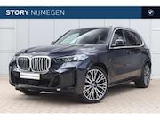 BMW X5 - xDrive50e M Sport Automaat / Panoramadak / Trekhaa