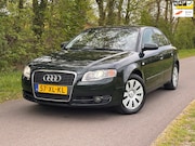 Audi A4 - 2.0 TFSI Advance | Automaat + Cruise + Navi Nu € 3.450,