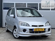 Daihatsu Young RV - 1.3-16V S | NAP | PANO | LICHTMETALEN VELGEN