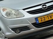 Opel Corsa - 1.4-16V Enjoy 5drs Automaat - Star Silver - AC/Trekhaak/Crui
