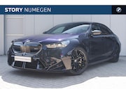 BMW M5 - High Executive Automaat / M Drive Professional / Trekhaak /