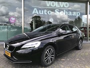Volvo V40 - 2.0 T2 Nordic+ | Rijklaar incl garantie | Verwarmbaar voorru