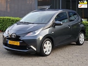 Toyota Aygo - 1.0 VVT-i x-play|Camera|Nav|Airco|Elek. Ramen+Spiegels