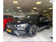 Mercedes-Benz CLA-Klasse - 200 d Premium Plus/AMG LINE/Panoramadak/Burmester/Camera//Sf