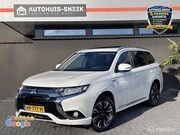 Mitsubishi Outlander - 2.0 PHEV instyle+ |Pano |Leer |Trekhaak