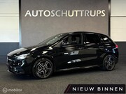 Mercedes-Benz B-klasse - 250 e AMG Line SOH 94% / SFEER. / STOELVERW. / CAMERA / 1E E