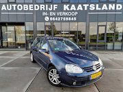 Volkswagen Golf - 1.6 FSI Trendline - Clima - Stoelverwarming -