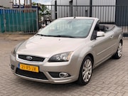 Ford Focus - 2.0-16V Titanium Automaat Clima Navi