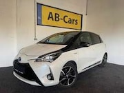 Toyota Yaris - 1.5 Hybrid Bi-Tone Plus