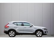 Volvo XC40 - 2.0 B3 Core MY2026|Leder|Keyless|PDC|Camera|Carplay