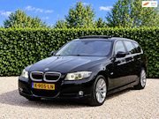 BMW 3-serie - Touring 325xi LCI High Executive 4x4/Pano/LED/Automaat