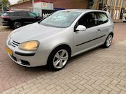 Volkswagen Golf - 1.6 FSI Trendline / Airco / Elek ramen / MOTOR REVISIE GEHAD