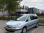 Peugeot 807 - 2.0 SR - Airco - Cruise control
