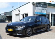 BMW 3-serie - Touring 330i Plus-Edition M pakket Pano M-sport Leder