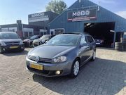 Volkswagen Golf - 2.0 TDI Highline AUT PANO CAMERA