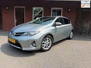 Toyota Auris - 1.6 Aspiration | Trekhaak| Camera| Climate control