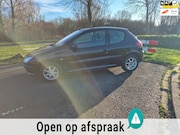 Peugeot 206 - 1.4 X-line