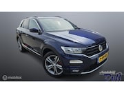 Volkswagen T-Roc - 1.5 TSI Sport Panoramadak Trekhaak Cruise