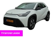 Toyota Aygo - X 1.5 HYBRIDE AUTOMAAT NIEUW MODEL !! 12 KM