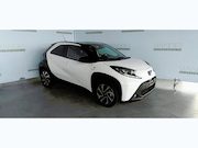 Toyota Aygo X - 1.0 VVT-i S-CVT Bi-Tone Pulse /Startstop/Stoelverwarming/Car