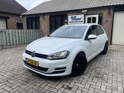 Volkswagen Golf - 1.6 TDI Highline BlueMotion 145pk Xenon 19"