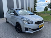 Kia Carens - 1.6 GDi ComfortLine 7 Persoons-Clima-Camera-Led-Navi-Lmv