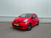 Toyota Aygo - 1.0-12V + / Elektr. ramen / NAP / APK t/m 05-2027