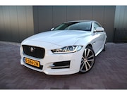 Jaguar XE - 2.0 Portfolio R-Sport Automaat Panoramadak Leder Navigatie C