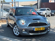 MINI Clubman - 1.6 Cooper | Xenon | Half leder | Stoelverwarming | Airco |