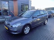 Hyundai i30 - CW 1.6 CRDi Dynamic station 2010 Airco
