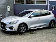 Ford Focus - 1.0 EcoBoost Titanium AUTOMAAT nieuwe dis riem APK