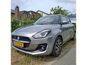 Suzuki Swift - 1.2 Comfort Smart Hybrid Verwarmde stoelen, Trekhaak, Sportv