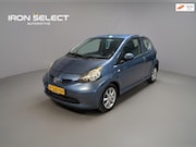 Toyota Aygo - 1.0-12V met nieuwe koppeling en APK TOT JUNI 2027