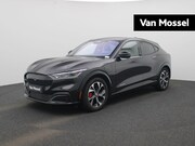 Ford Mustang Mach-E - AWD 75 kWh | Pano | Adaptive Cruise | Stoel/Stuurverwarming 