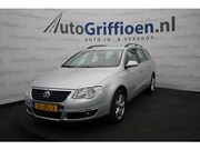 Volkswagen Passat - Variant 1.8 TFSI Comfortline nette stationcar met trekhaak