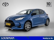 Toyota Yaris - 1.5 Hybrid Executive | Trekhaak | Navigatie | Stoelverwarmin