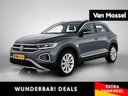 Volkswagen T-Roc - 1.5 TSI Style | 150 PK | Automaat | Keyless | Digital Cockpi