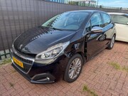 Peugeot 208 - 1.2 PureTech Blue Lease Active