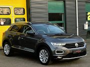 Volkswagen T-Roc - 1.5 TSI ACT Sport VIRTUAL/ACC/KEYLESS/CAMERA
