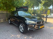 BMW X5 - XDrive30d Xenon Leder Pano Nav H&K