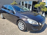 Volvo V60 - 1.6 D2 Kinetic